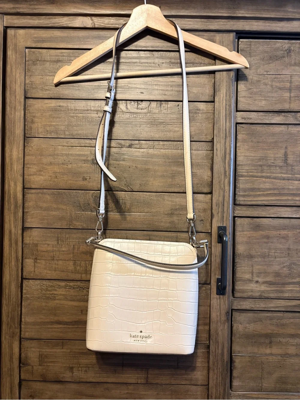 Kate Spade New York Marti Croc Embossed Bucket‎ Bag Ivory Cream Crossbody Purse